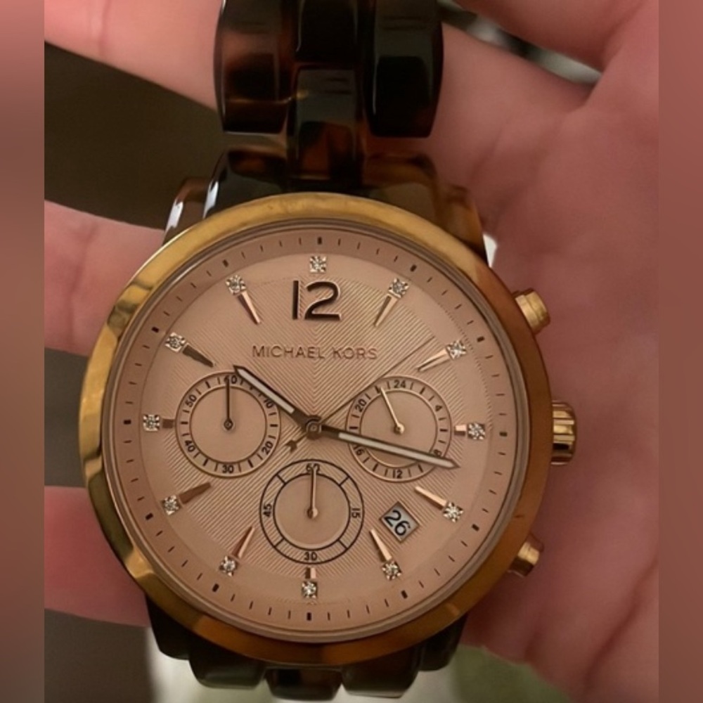 Tortoise Shell rose gold watch— Michael kors